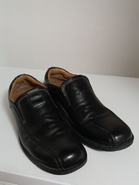 Dockers Black Leather Slip-On Loafers with Tan Lining